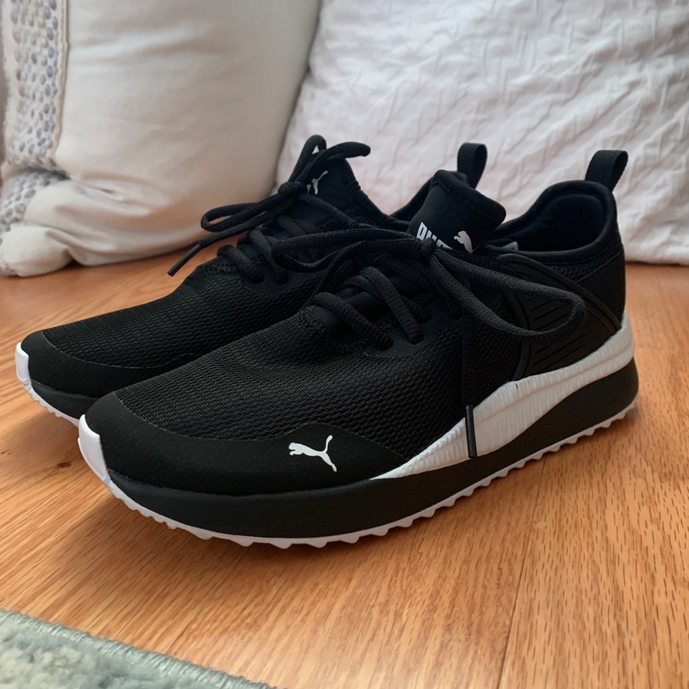 Black Puma Sneakers